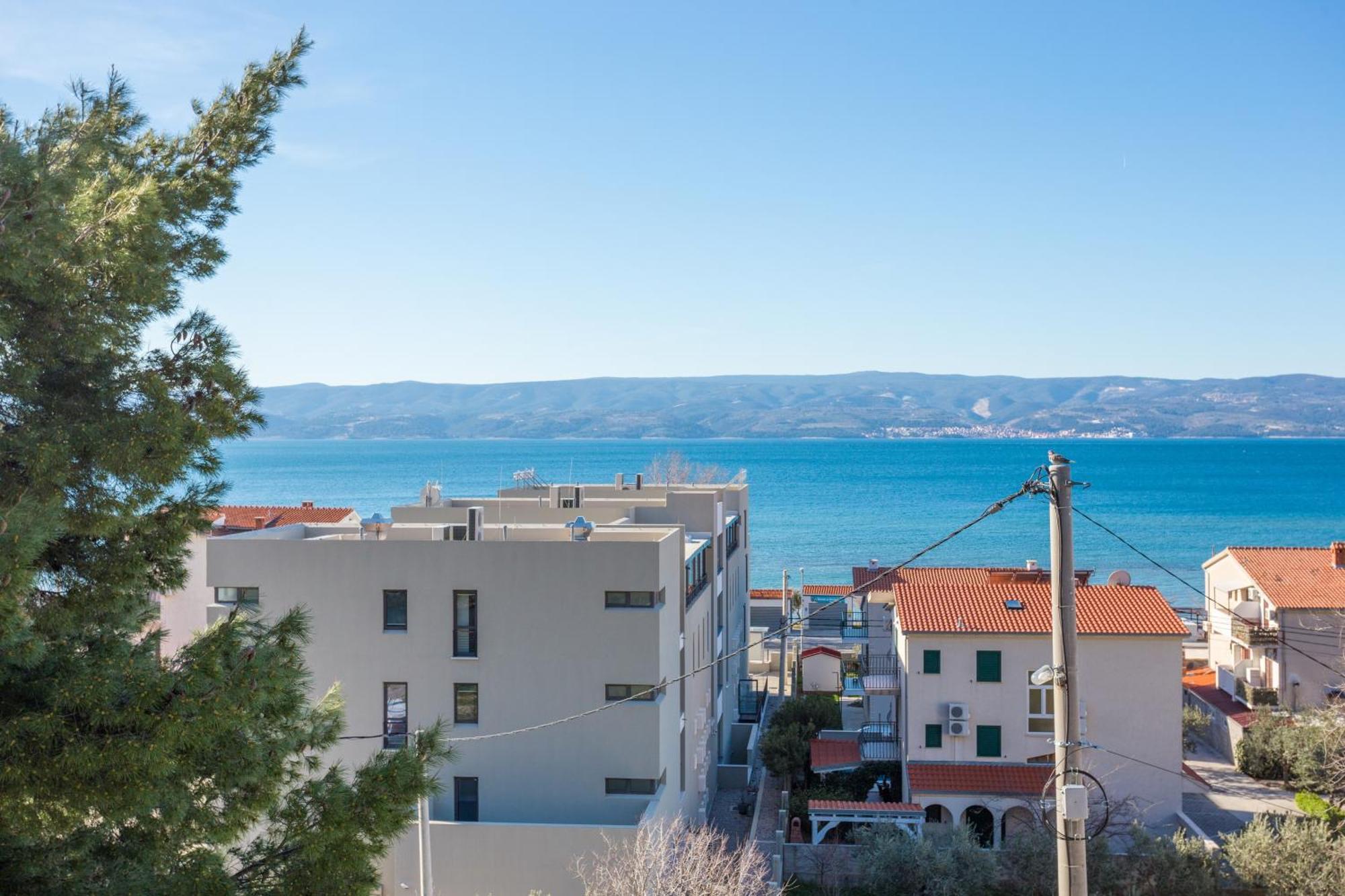 Apartments By The Sea Duce, Omis - 946 Bagian luar foto