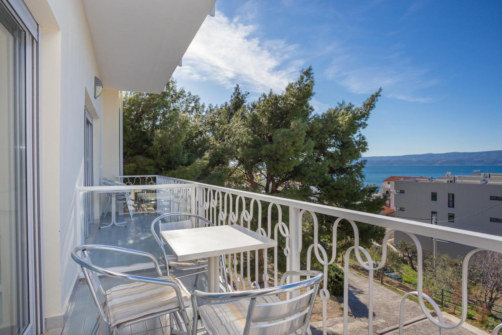 Apartments By The Sea Duce, Omis - 946 Bagian luar foto