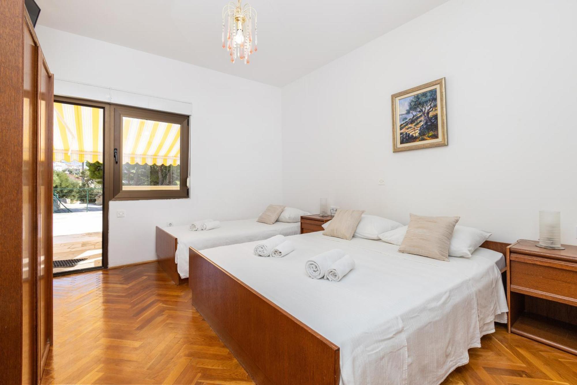 Apartments By The Sea Duce, Omis - 946 Bagian luar foto