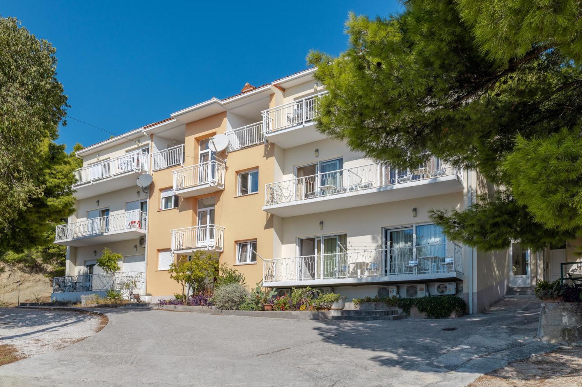 Apartments By The Sea Duce, Omis - 946 Bagian luar foto